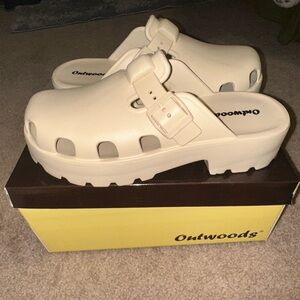 Outwoods Beige Slip-On Clogs